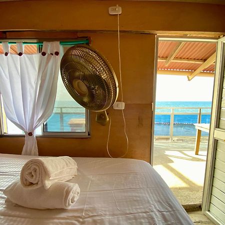 Eco Hostal Estrella De Mar ムクラ島 エクステリア 写真