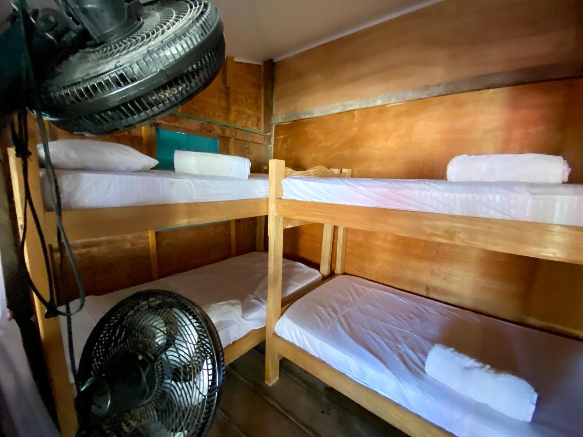 Eco Hostal Estrella De Mar ムクラ島 エクステリア 写真