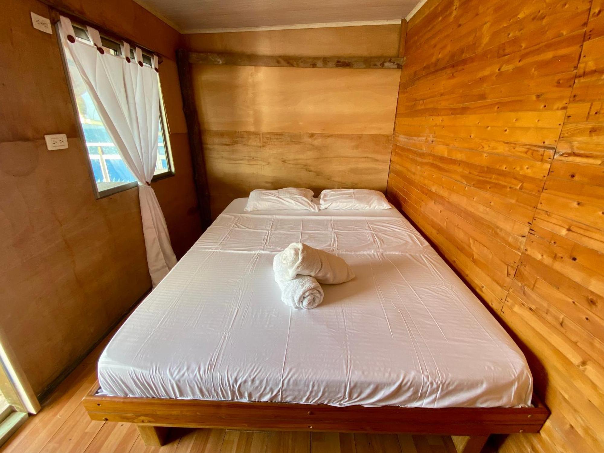 Eco Hostal Estrella De Mar ムクラ島 エクステリア 写真